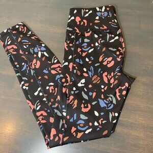 AVIA Women Active Leggings Size Small 4–6 Multicolor Print